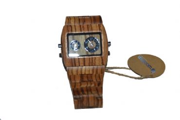 Reloj de madera con una línea cuadrada y madera de zebra hombre